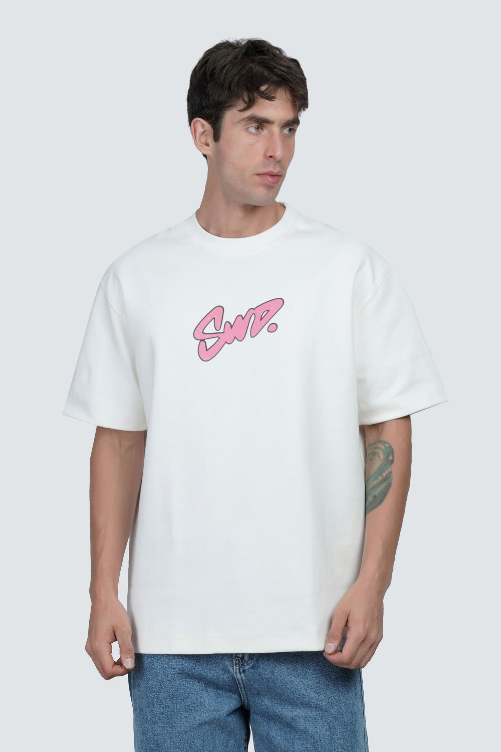 SIDEWIND Clean Cut Regular Tee