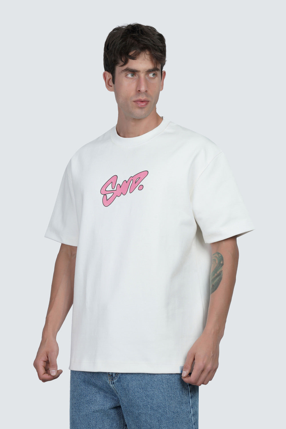 SIDEWIND Clean Cut Regular Tee