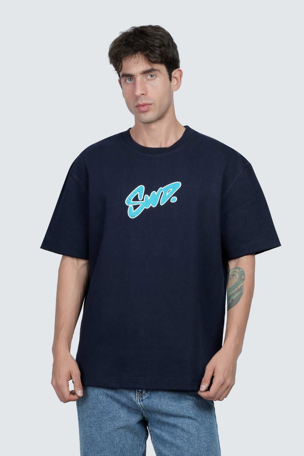 SIDEWIND Clean Cut Regular Tee