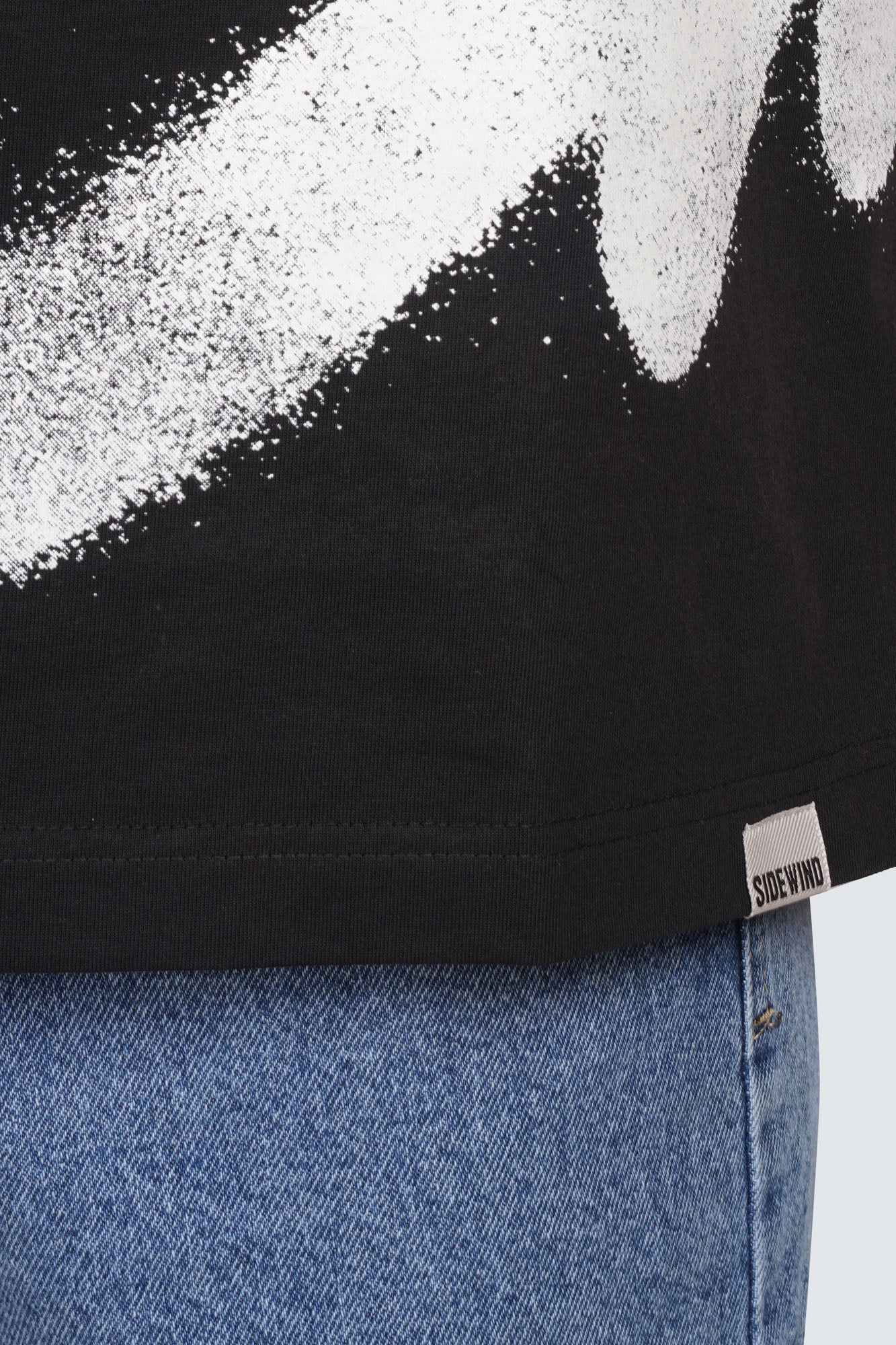 SIDEWIND Raw Oversized Tee