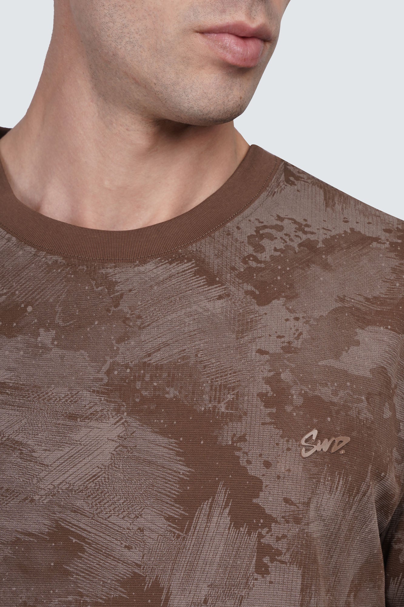 SIDEWIND Relaxed Fit Tee