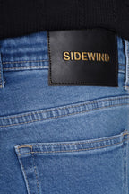 SIDEWIND Regular Fit Jeans
